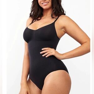Black Seamless Shapewear Bodysuit with Adjustable Straps